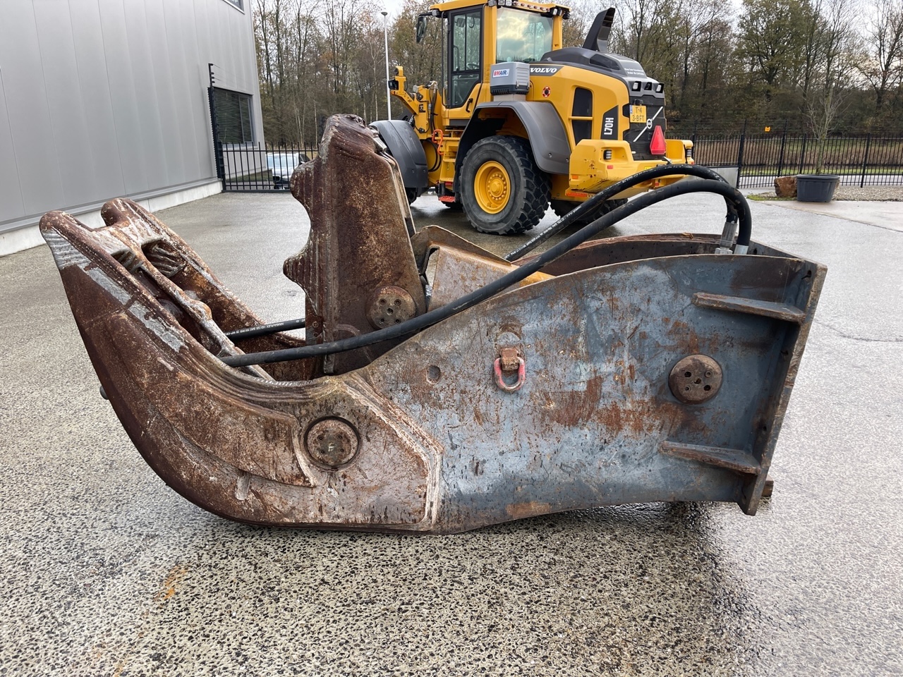 Beton vergruizer met metaal schaar Machine gew. 24 - 32 ton 