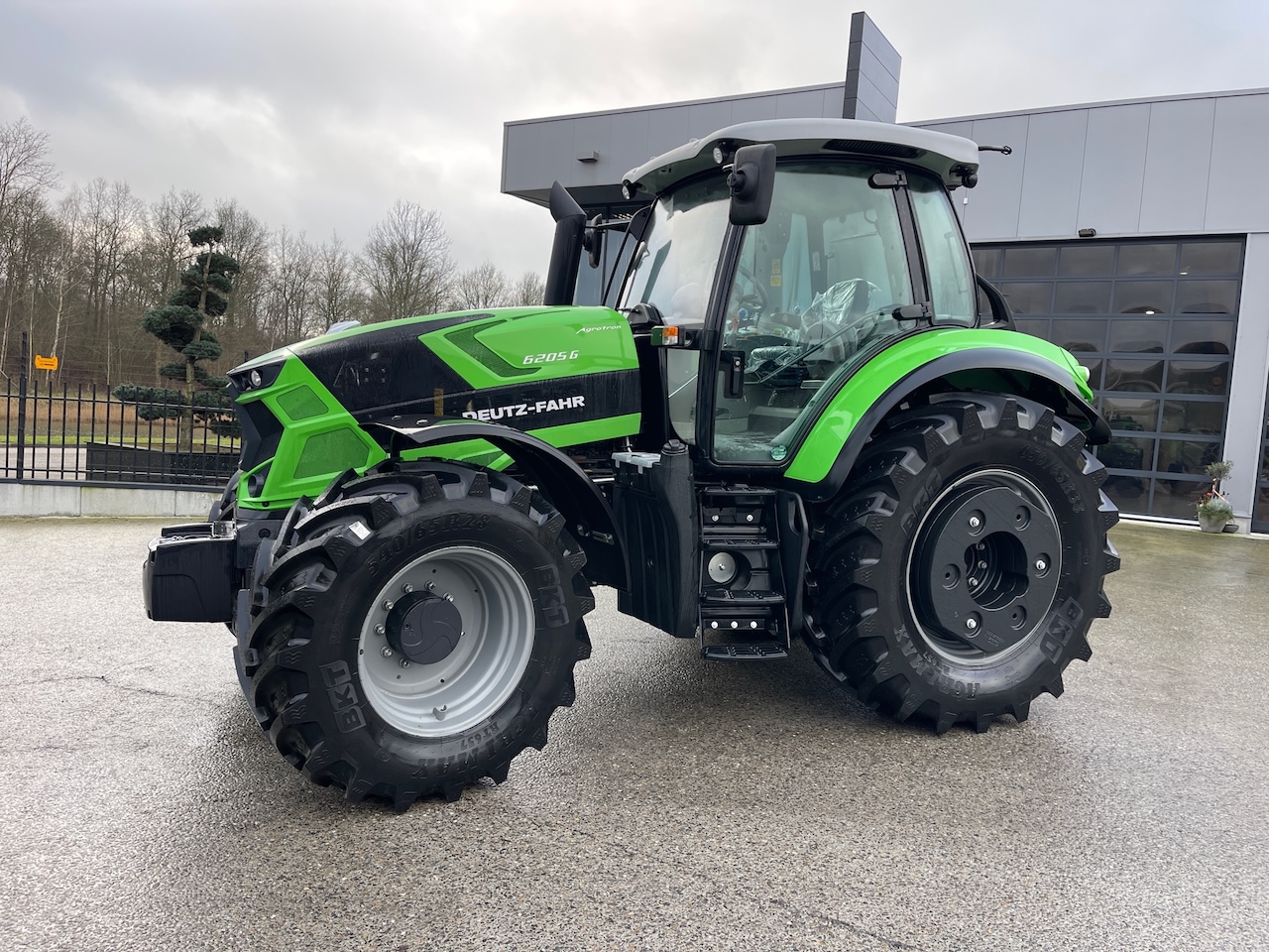 Deutz Fahr Agrotron 6205G 2024