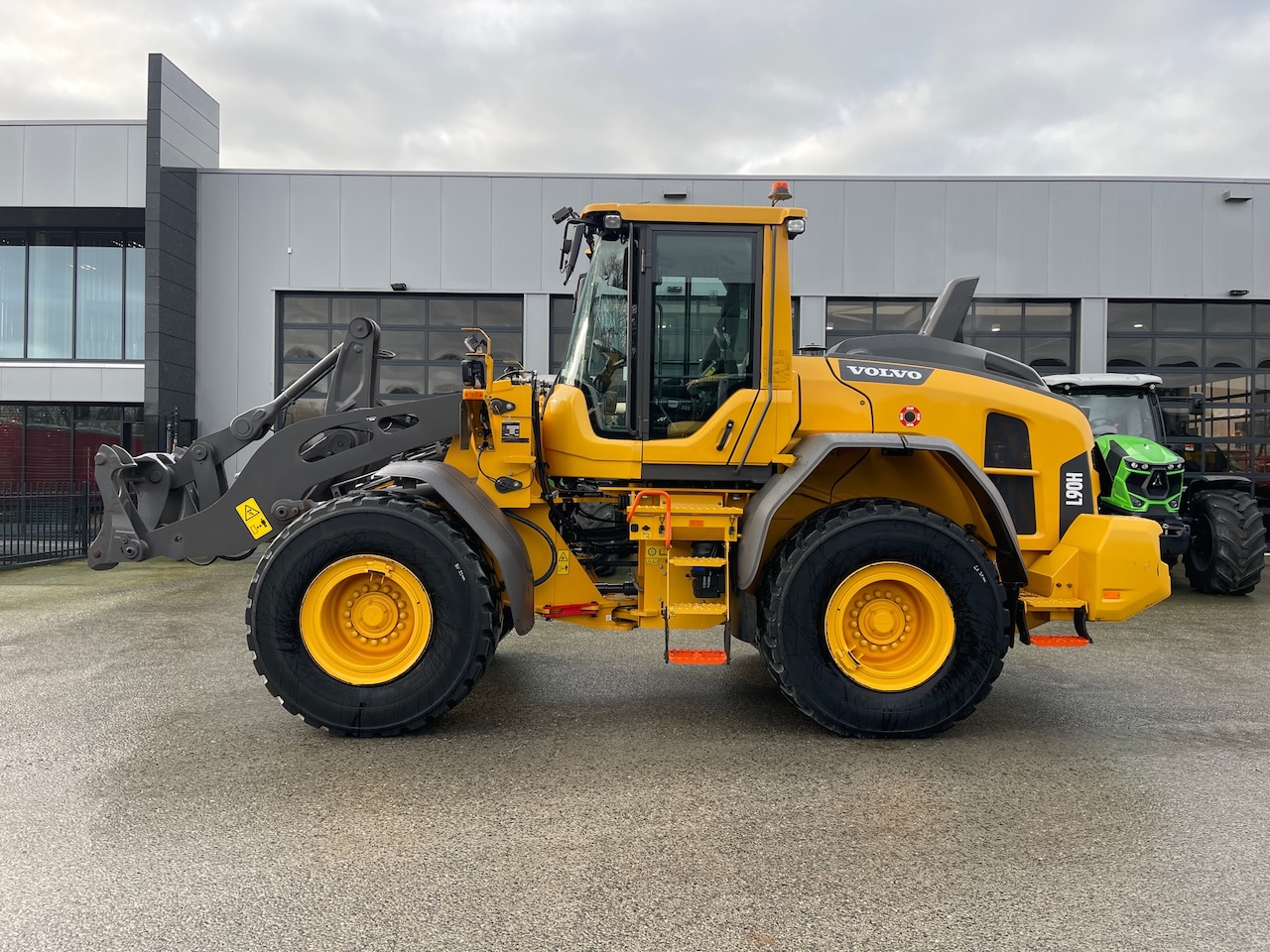 Volvo L90H 2022