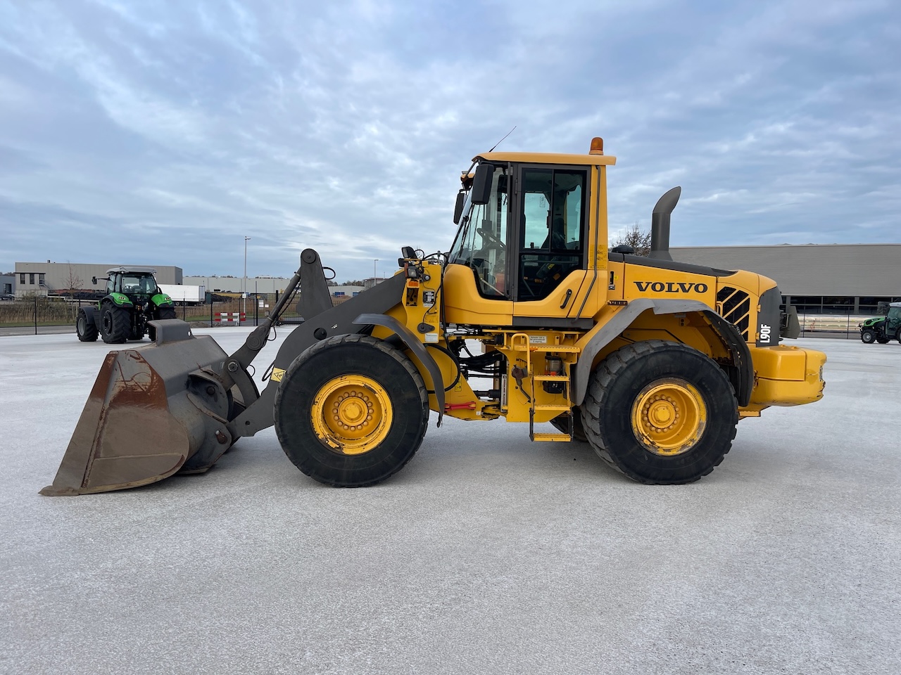 Volvo L90F CDC + BSS 2010