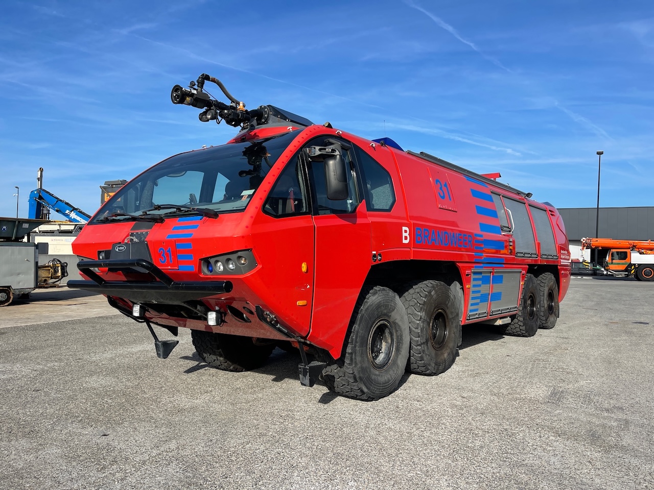 E-One Titan P6 HPS Crashtender Fire Truck 2004