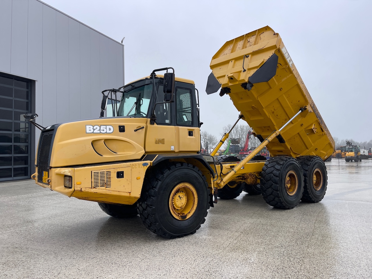 Bell B25D 6x6 2004